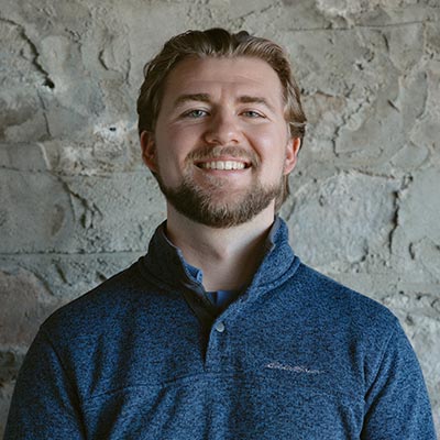 Clayton Bond Staff Photo